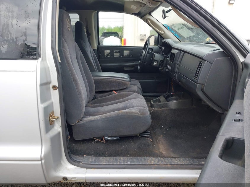 2002 Dodge Dakota Sport