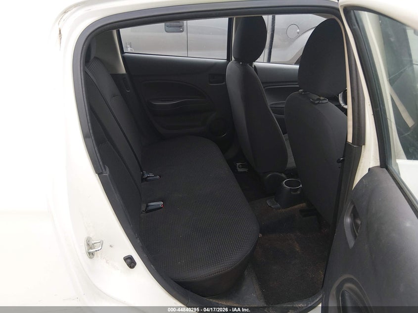 2015 Mitsubishi Mirage 1.2 Es white Lot 111044840295 Vin ML32A4HJ8FH039961