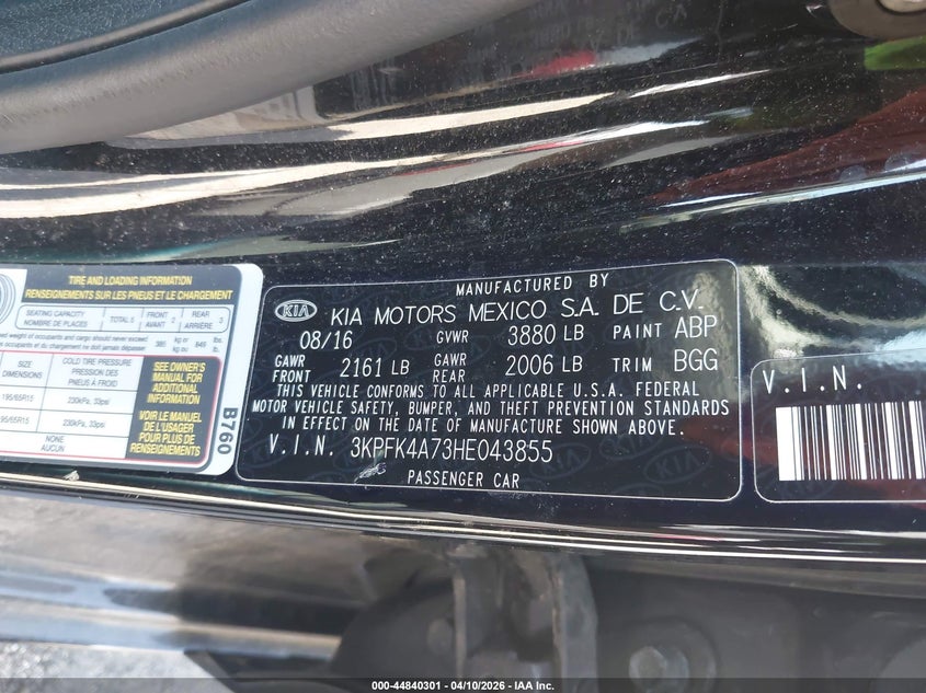 2017 Kia Forte 2.0 Lx black Lot 111044840301 Vin 3KPFK4A73HE043855