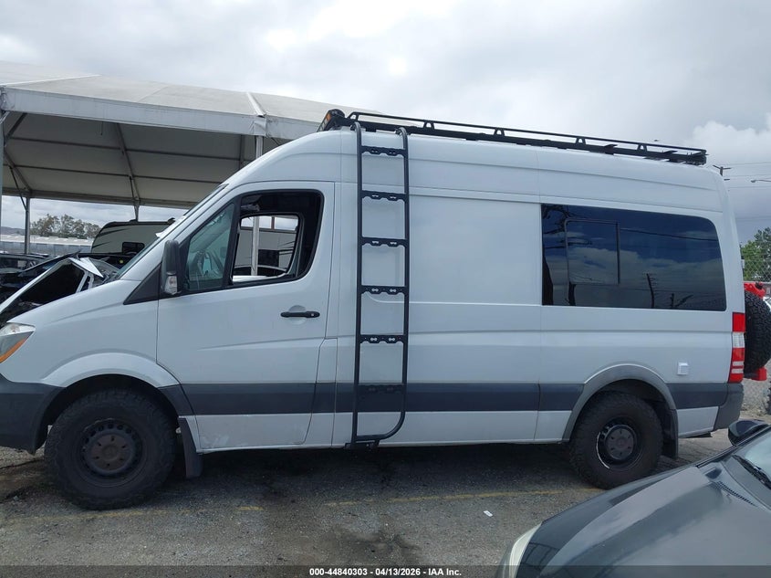 2017 Mercedes-Benz Sprinter 2500 Standard Roof V6 VIN: WD3PE7CD2HP535223 Lot: 44840303