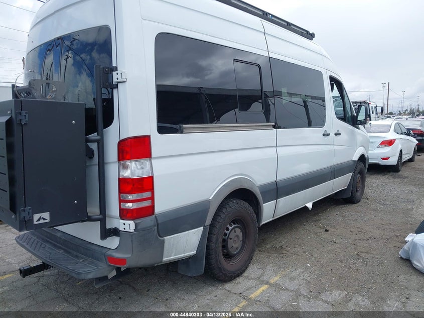 2017 Mercedes-Benz Sprinter 2500 Standard Roof V6 VIN: WD3PE7CD2HP535223 Lot: 44840303