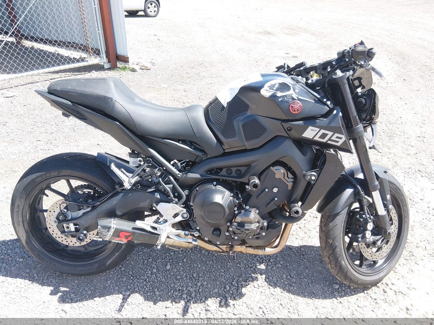 2018 Yamaha Mt09 VIN: JYARN53E7JA002820 Lot: 44840315