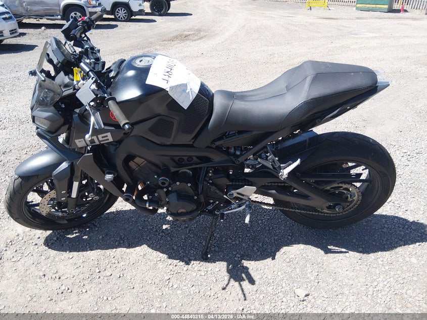 2018 Yamaha Mt09 VIN: JYARN53E7JA002820 Lot: 44840315