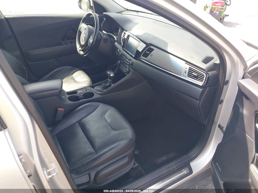 2017 Kia Niro Touring