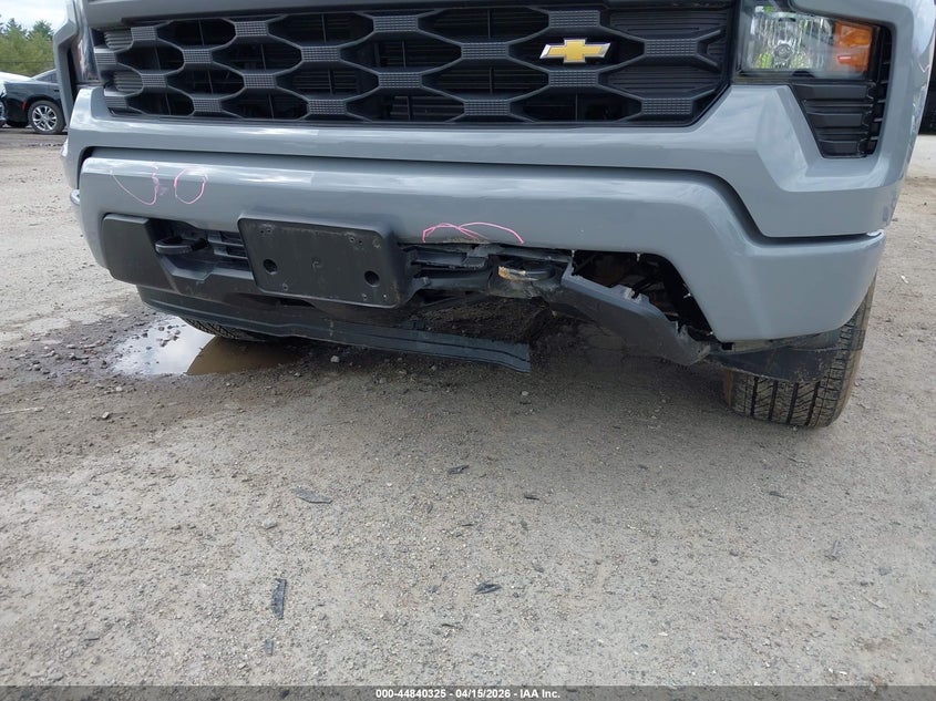 2024 Chevrolet Silverado 1500 4Wd Short Bed Custom VIN: 3GCPDBEK5RG179685 Lot: 44840325