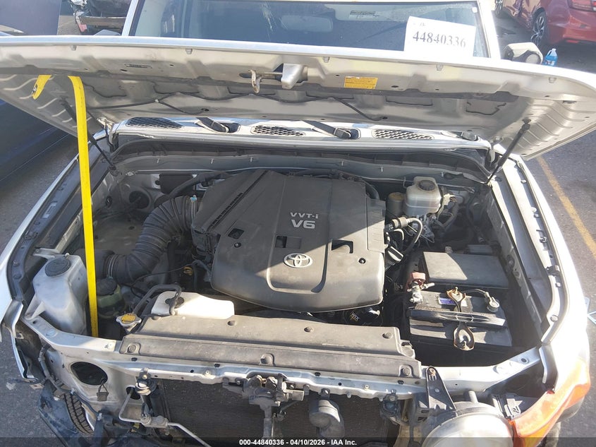 2008 Toyota Fj Cruiser VIN: JTEZU11F18K006888 Lot: 44840336