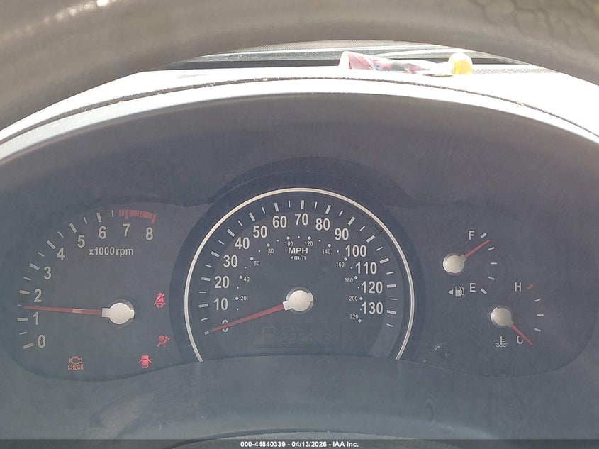 2011 Kia Sedona Lx VIN: KNDMG4C72B6410537 Lot: 44840339