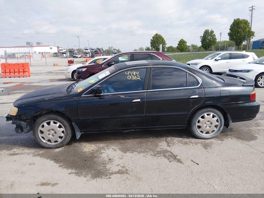 2001 Acura Tl 3.2 VIN: 19UUA56751A004333 Lot: 44840362