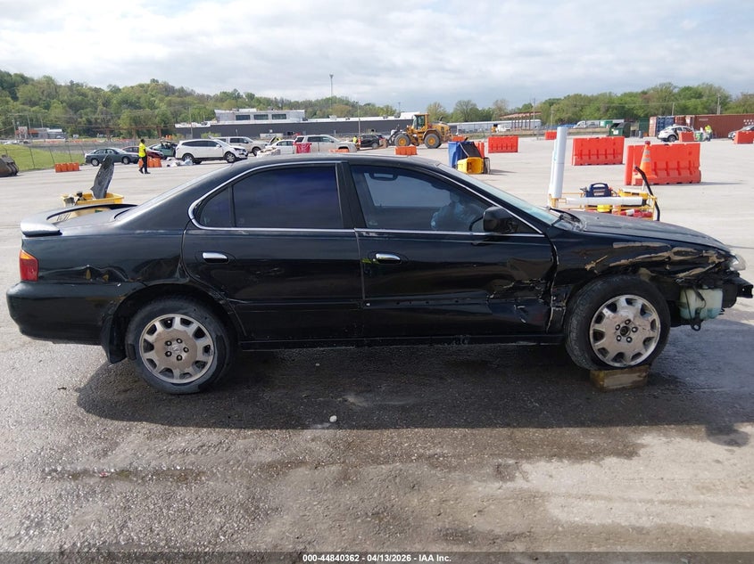 2001 Acura Tl 3.2 VIN: 19UUA56751A004333 Lot: 44840362