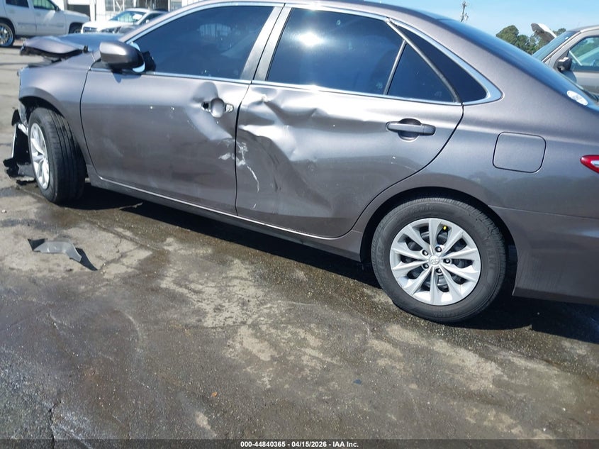 2016 Toyota Camry Le VIN: 4T4BF1FK2GR529590 Lot: 44840365