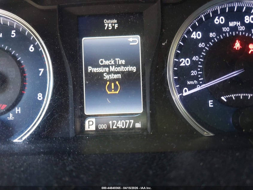 2016 Toyota Camry Le VIN: 4T4BF1FK2GR529590 Lot: 44840365