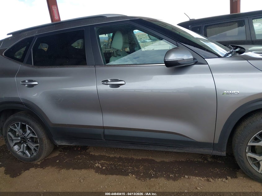 2021 Kia Seltos Ex VIN: KNDERCAA1M7202315 Lot: 44840415