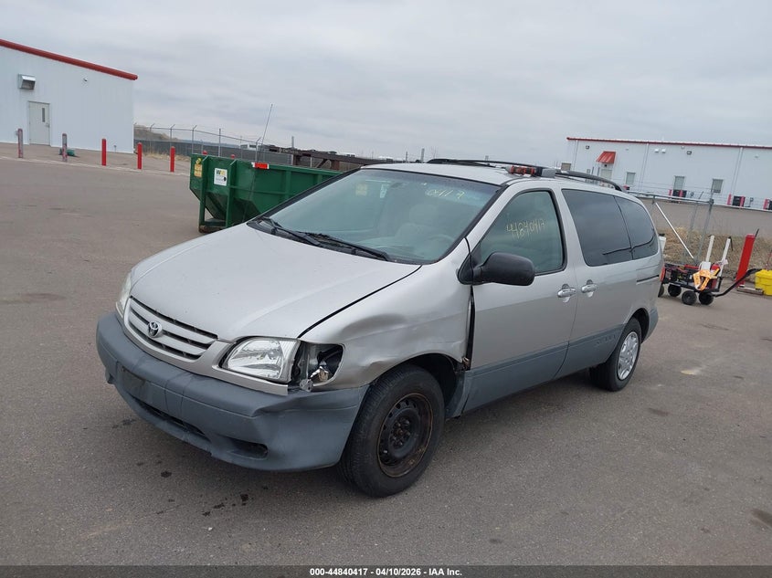 2003 Toyota Sienna Ce