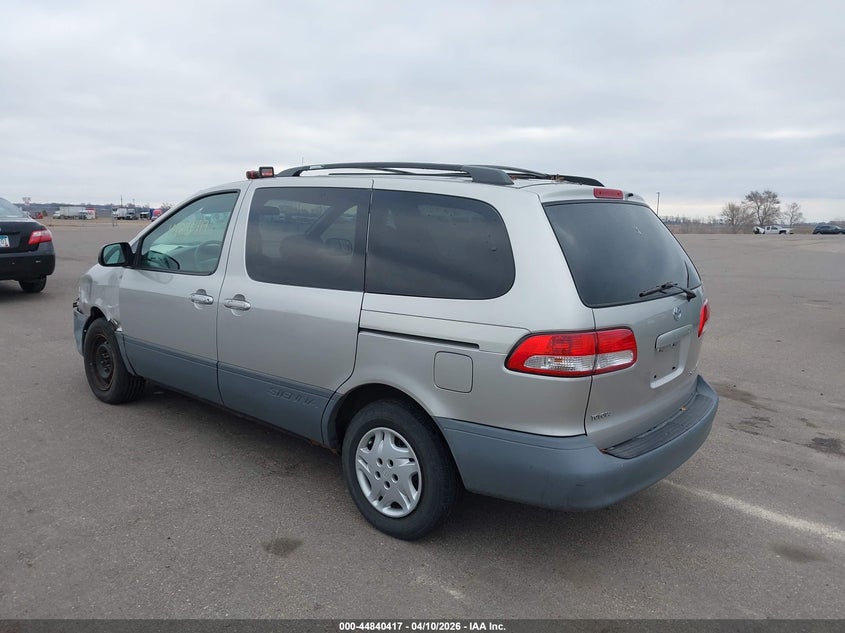 2003 Toyota Sienna Ce