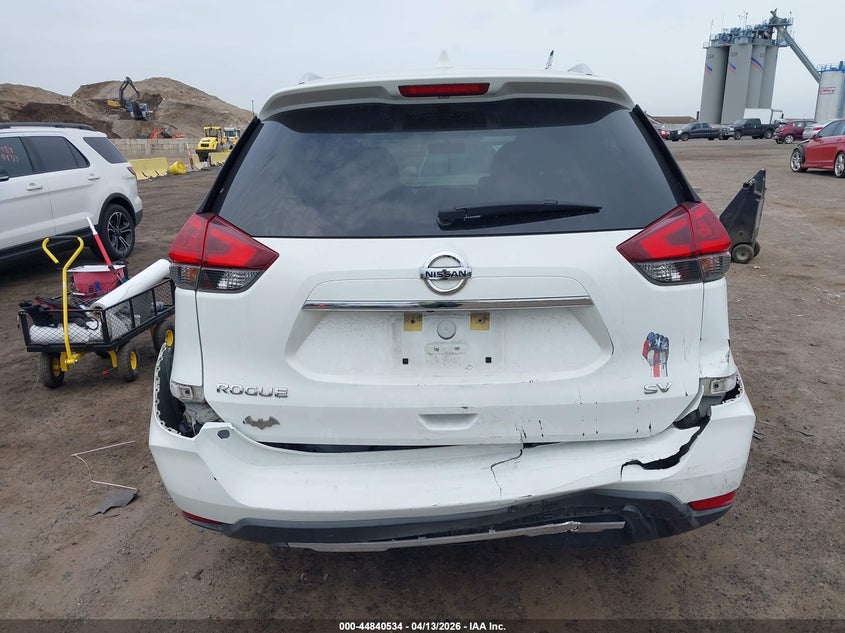 2018 Nissan Rogue 2.5 Sv white Lot 111044840534 Vin KNMAT2MT7JP527246