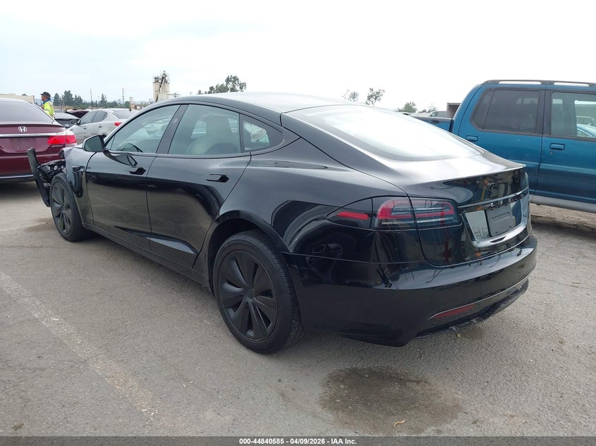 2023 Tesla Model s Dual Motor All-Wheel Drive/Standard Range black Lot 111044840585 Vin 5YJSA1E51PF525614