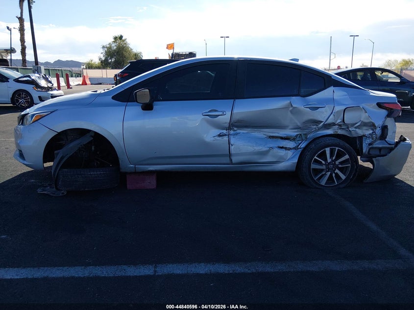 2020 Nissan Versa 1.6 Sv Xtronic Cvt silver Lot 111044840596 Vin 3N1CN8EV1LL809194