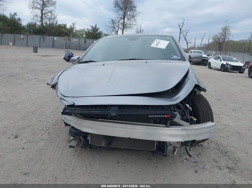 2015 Dodge Dart Sxt VIN: 1C3CDFBB3FD420425 Lot: 44840615