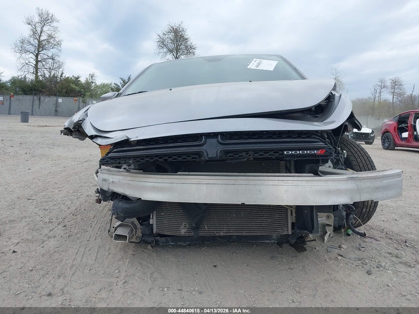 2015 Dodge Dart Sxt VIN: 1C3CDFBB3FD420425 Lot: 44840615