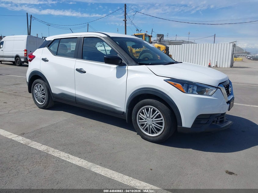 2020 Nissan Kicks S Xtronic Cvt