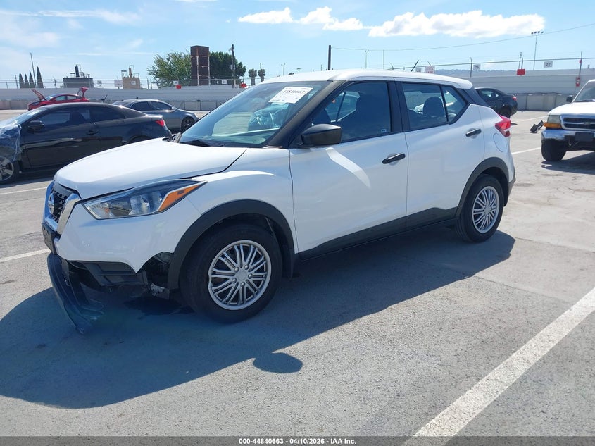 2020 Nissan Kicks S Xtronic Cvt
