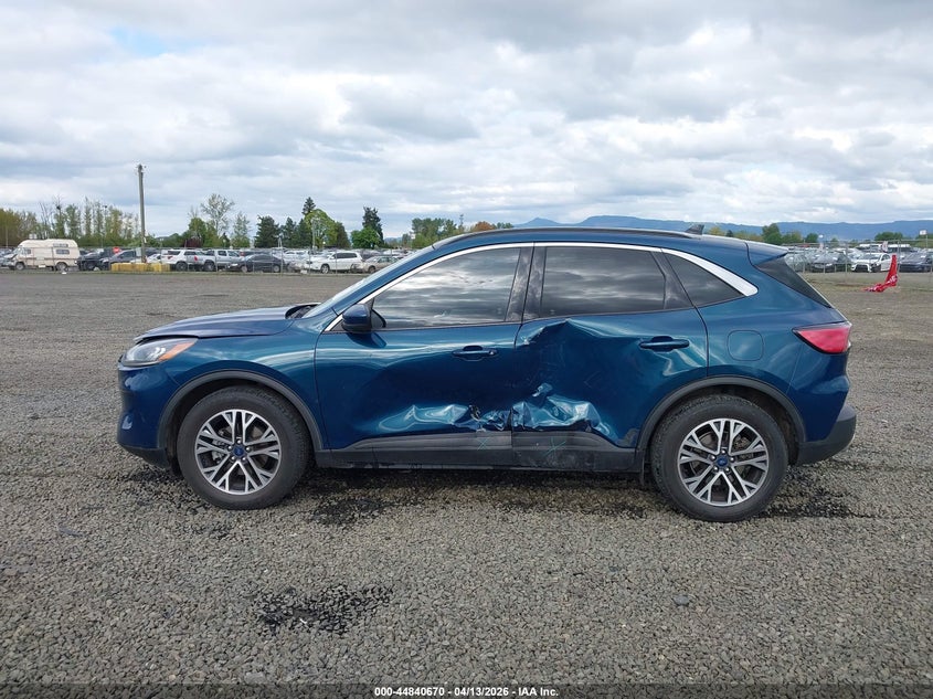 2020 Ford Escape 1.5 Sel blue Lot 111044840670 Vin 1FMCU9H65LUA86302