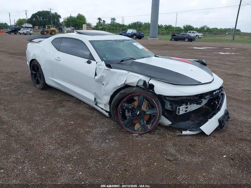 2021 CHEVROLET CAMARO auction photo 1