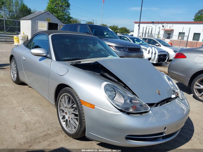 2000 Porsche 911 Carrera/Carrera 4