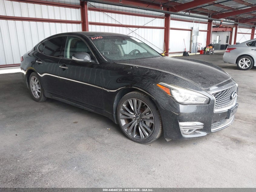 2018 Infiniti Q70 3.7 Luxe VIN: JN1BY1AP3JM180915 Lot: 44840728