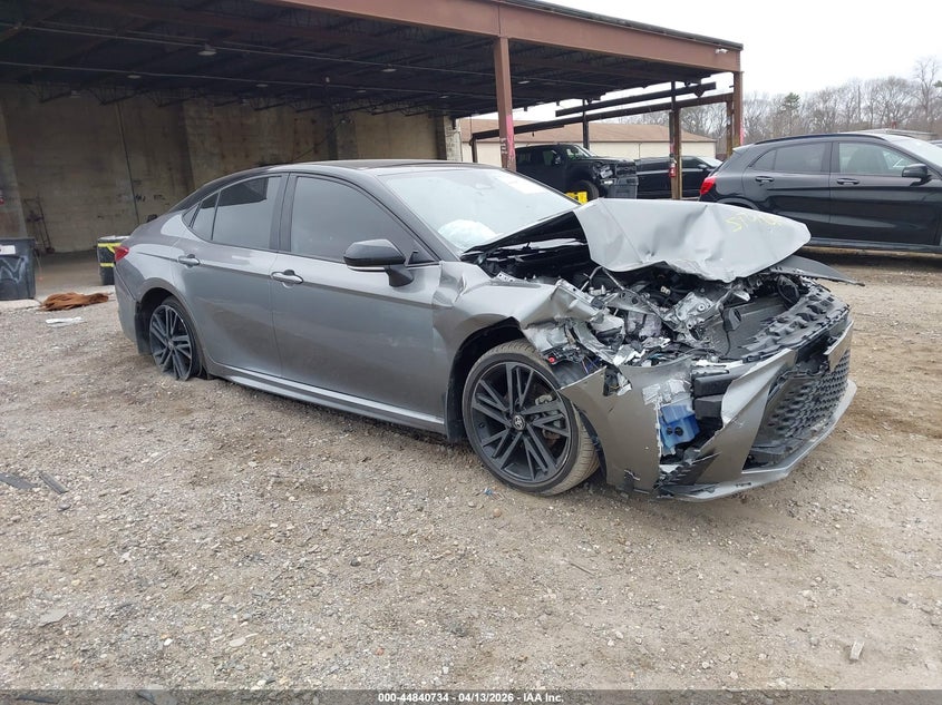 4T1DBADK8SU513209 2025 Toyota Camry Xse auction photo 1