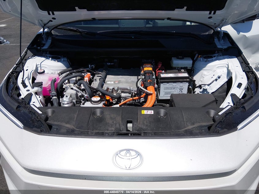 2026 Toyota Bz Xle VIN: JTMBDAFB6TJ017900 Lot: 44840770