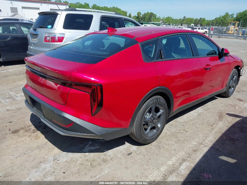 2026 Kia K4 2.0 Lxs red Lot 111044840787 Vin 3KPFT4DE8TE289834