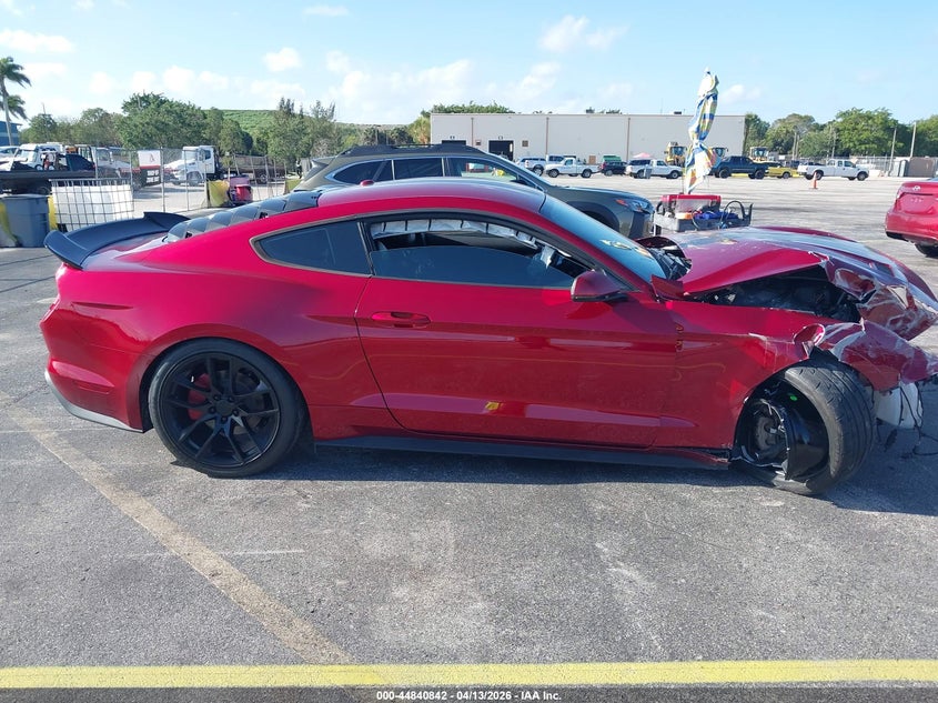 1FA6P8TH2K5120321 2019 Ford Mustang 2.3 Ecoboost Premium red