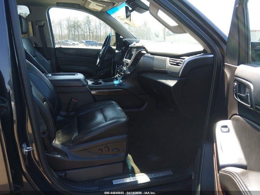 2016 Chevrolet Suburban Lt