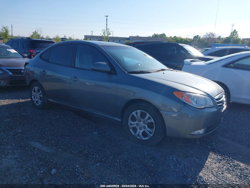 HYUNDAI ELANTRA 2010. Lot# 44840929. VIN KMHDU4ADXAU828951. Photo 1