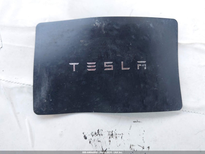 2021 Tesla Model Y Long Range Dual Motor All-Wheel Drive VIN: 5YJYGDEE6MF118524 Lot: 44840985