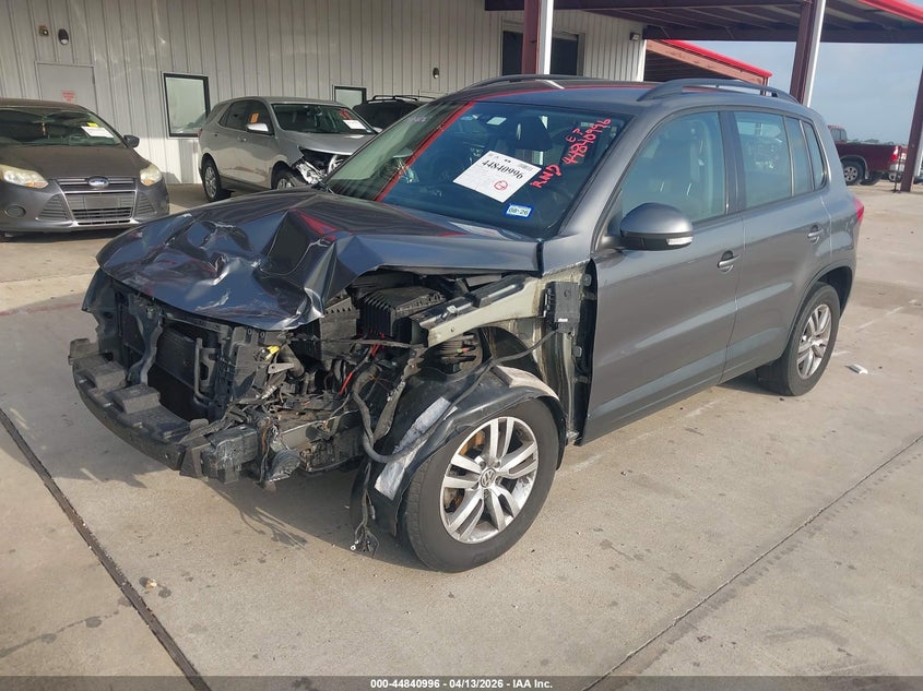 2016 Volkswagen Tiguan S