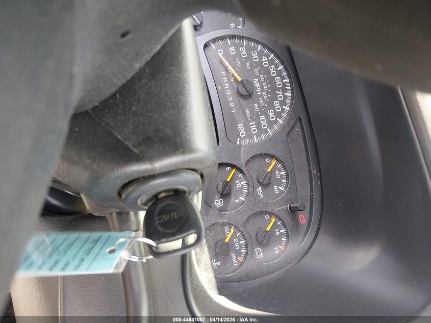 2004 GMC Sierra 1500 Work Truck VIN: 1GTEC14V44Z283318 Lot: 44841007