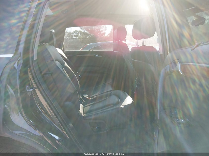 2014 Audi Q7 3.0 Tdi Premium VIN: WA1VMAFE8ED014208 Lot: 44841011