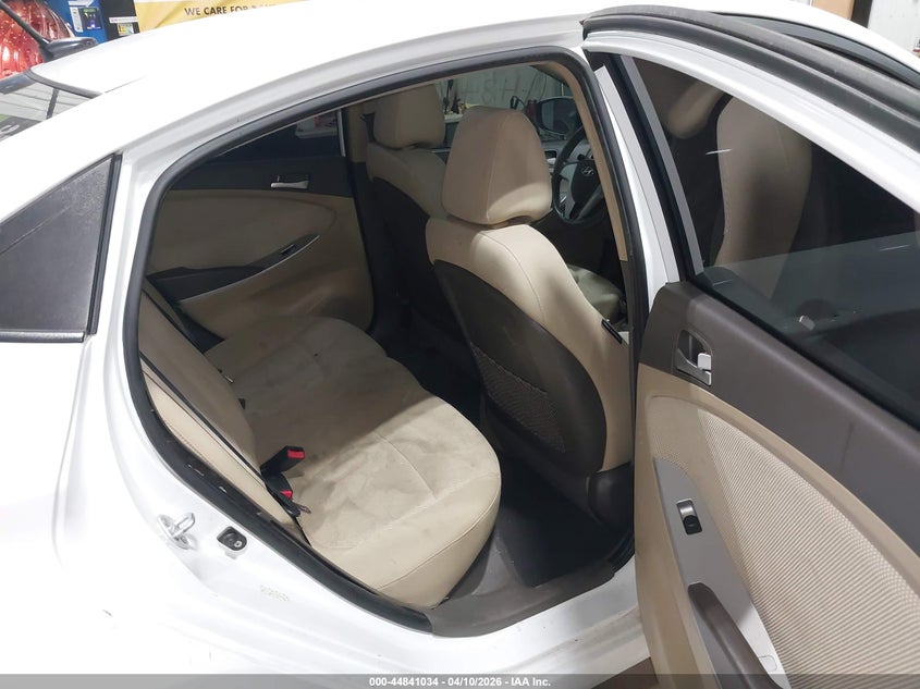2012 Hyundai Accent 1.6 Gls white Lot 111044841034 Vin KMHCT4AE9CU209302
