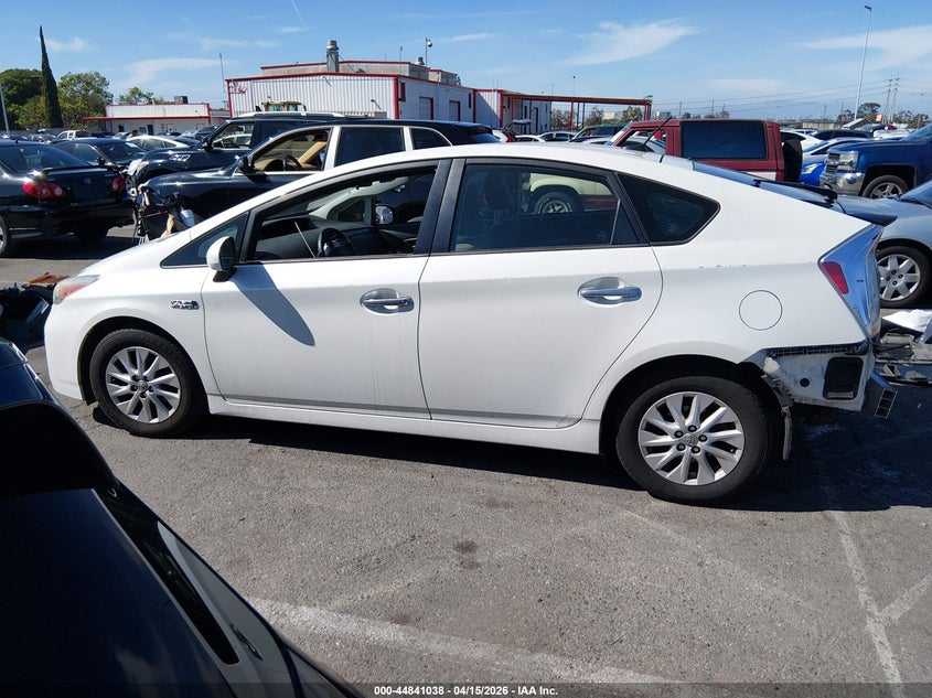 2014 Toyota Prius Plug-In VIN: JTDKN3DP0E3053483 Lot: 44841038