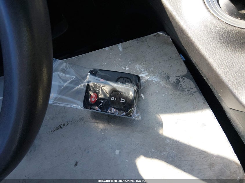 2014 Toyota Prius Plug-In VIN: JTDKN3DP0E3053483 Lot: 44841038