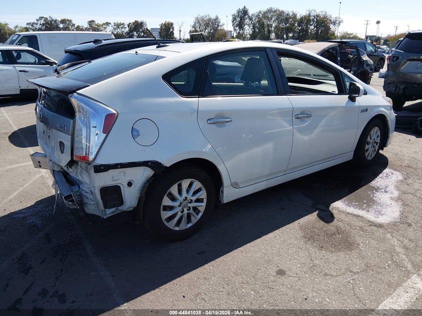 2014 Toyota Prius Plug-In