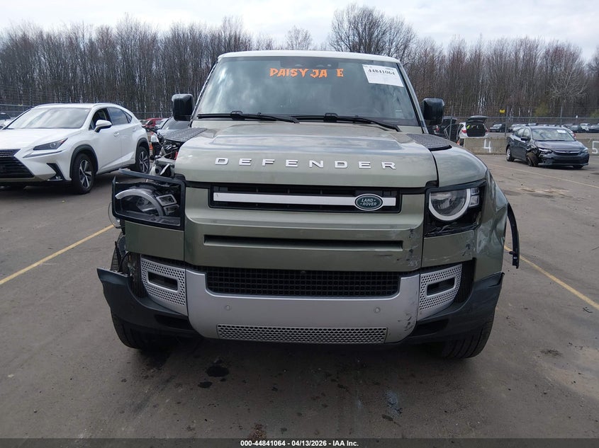 2023 Land Rover Defender 90 S VIN: SALEJ6EX4P2124551 Lot: 44841064