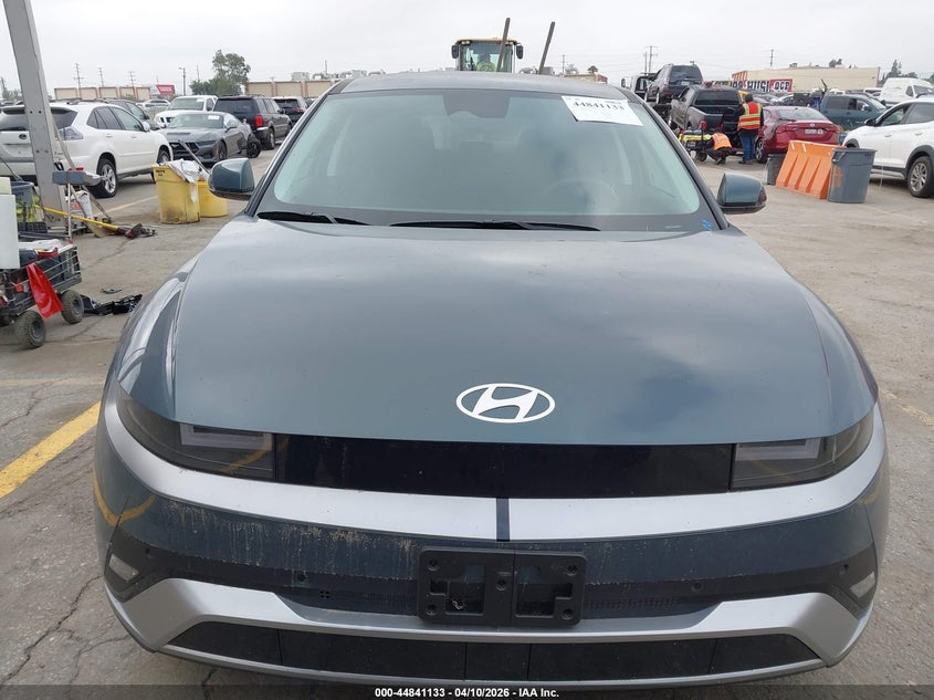 2025 Hyundai Ioniq 5 Se VIN: 7YAKM4DAXSY002780 Lot: 44841133