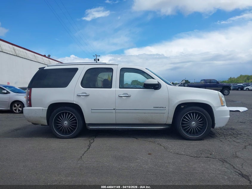 2010 GMC Yukon Denali VIN: 1GKUKEEF2AR197695 Lot: 44841149