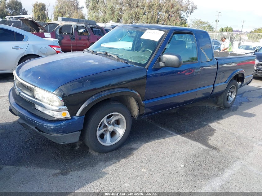 2000 Chevrolet S-10 Ls