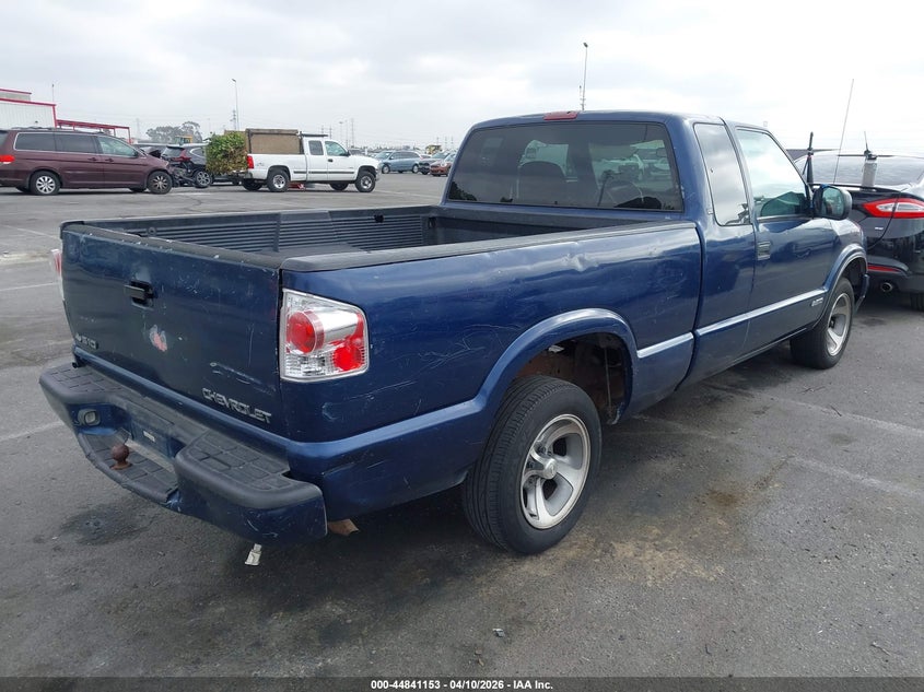 2000 Chevrolet S-10 Ls