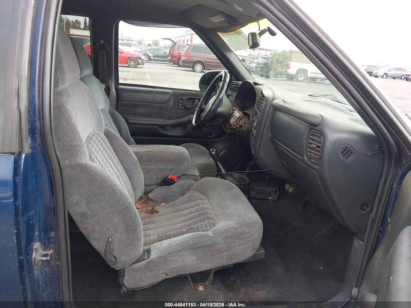 2000 Chevrolet S-10 Ls
