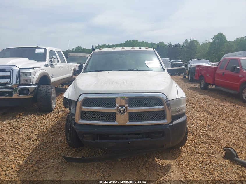 2014 Ram 3500 Chassis Tradesman/Slt/Laramie VIN: 3C7WRTCL0EG268883 Lot: 44841157
